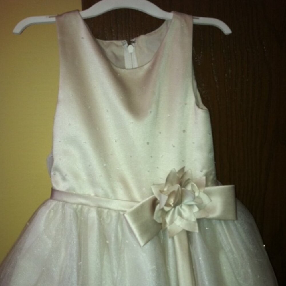 Bridesmaid (flower girl) dress